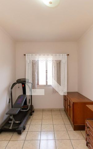 Casa à venda com 310m², 5 quartos e 7 vagas Casa à venda com 310m², 5 quartos e 7 vagasCasa 2 - Quarto 2