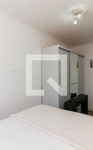 Casa à venda com 310m², 5 quartos e 7 vagas Casa à venda com 310m², 5 quartos e 7 vagasQuarto 2