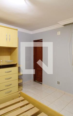 Casa para alugar com 70m², 2 quartos e sem vagaSuíte