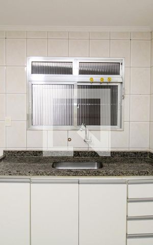 Casa para alugar com 70m², 2 quartos e sem vagaCozinha