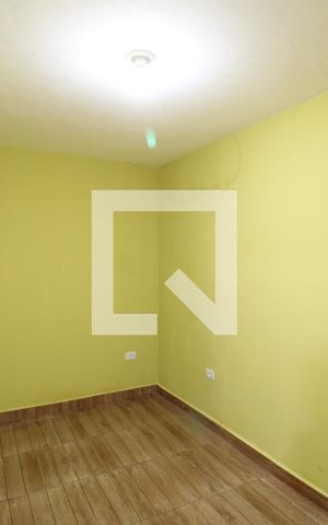 Casa para alugar com 70m², 2 quartos e sem vagaQuarto