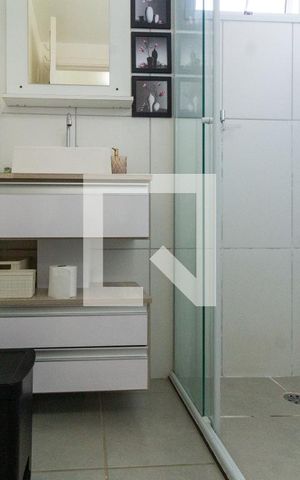 Apartamento para alugar com 36m², 2 quartos e sem vaga Apartamento para alugar com 36m², 2 quartos e sem vagaBanheiro