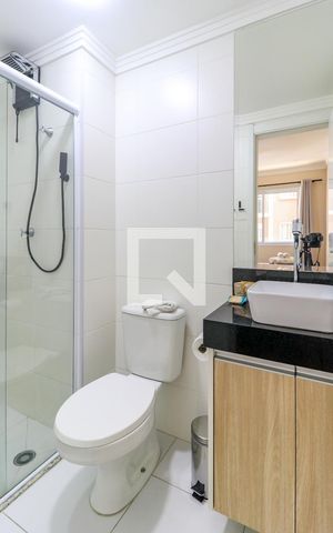 Apartamento à venda com 26m², 1 quarto e sem vaga Apartamento à venda com 26m², 1 quarto e sem vagaBanheiro da Suíte