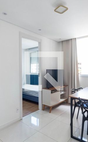 Apartamento à venda com 34m², 2 quartos e 1 vaga Apartamento à venda com 34m², 2 quartos e 1 vagaSala