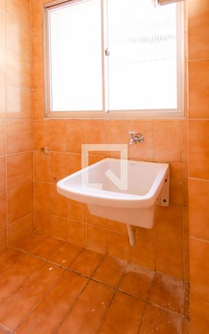 Apartamento à venda com 80m², 2 quartos e 1 vaga Apartamento à venda com 80m², 2 quartos e 1 vagaÁrea de serviço