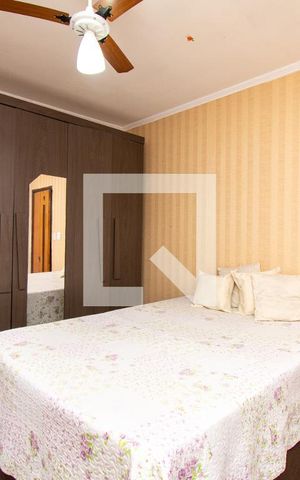 Casa à venda com 128m², 3 quartos e 1 vaga Casa à venda com 128m², 3 quartos e 1 vagaQuarto 1