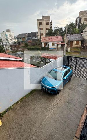Casa à venda com 110m², 3 quartos e 3 vagas Casa à venda com 110m², 3 quartos e 3 vagasÁrea comum