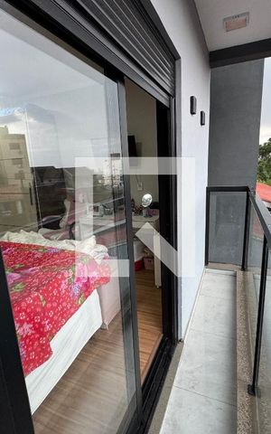 Casa à venda com 110m², 3 quartos e 3 vagas Casa à venda com 110m², 3 quartos e 3 vagasvaranda