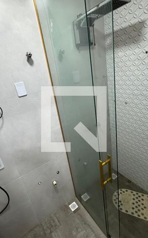 Casa à venda com 110m², 3 quartos e 3 vagas Casa à venda com 110m², 3 quartos e 3 vagasBanheiro