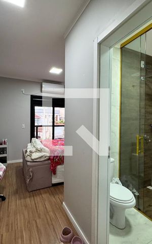 Casa à venda com 110m², 3 quartos e 3 vagas Casa à venda com 110m², 3 quartos e 3 vagasCorredor