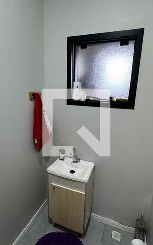 Casa à venda com 110m², 3 quartos e 3 vagas Casa à venda com 110m², 3 quartos e 3 vagasBanheiro de Serviço