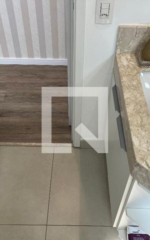 Apartamento à venda com 115m², 3 quartos e 2 vagas Apartamento à venda com 115m², 3 quartos e 2 vagasBanheiro da Suíte
