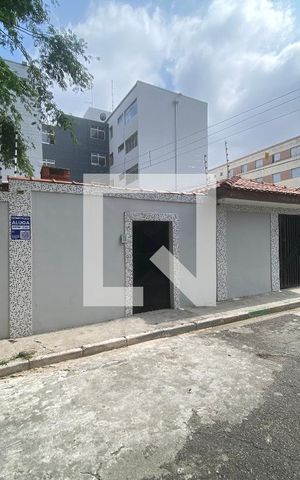 Apartamento para alugar com 56m², 2 quartos e 1 vaga Apartamento para alugar com 56m², 2 quartos e 1 vagaFachada +Placa