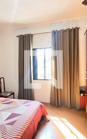 Casa à venda com 466m², 5 quartos e 8 vagas Casa à venda com 466m², 5 quartos e 8 vagasSuíte 3