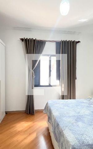 Casa à venda com 466m², 5 quartos e 8 vagas Casa à venda com 466m², 5 quartos e 8 vagasSuíte 2