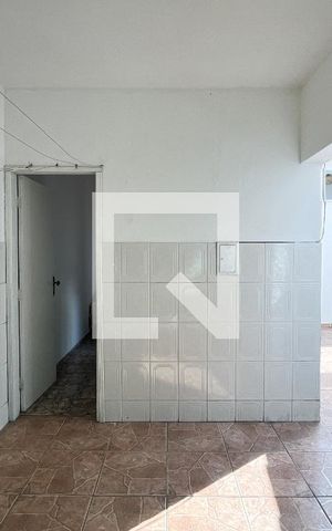 Casa à venda com 466m², 5 quartos e 8 vagas Casa à venda com 466m², 5 quartos e 8 vagasÁrea de Serviço