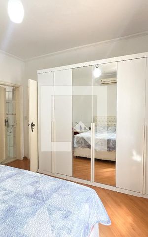 Casa à venda com 466m², 5 quartos e 8 vagas Casa à venda com 466m², 5 quartos e 8 vagasSuíte 2