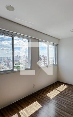 Apartamento à venda com 38m², 1 quarto e sem vagaSala
