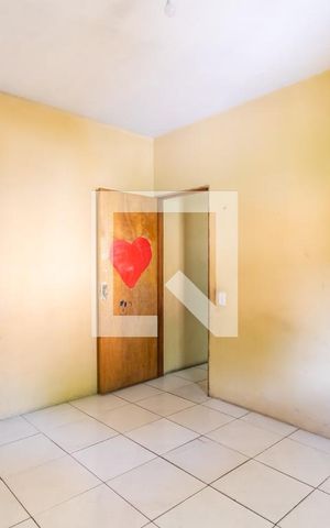 Casa à venda com 64m², 1 quarto e sem vaga Casa à venda com 64m², 1 quarto e sem vagaQuarto