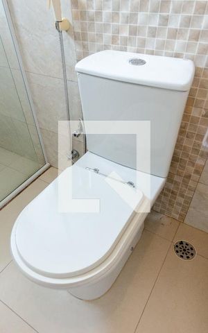 Casa para alugar com 290m², 3 quartos e 4 vagasBanheiro da Suíte 2
