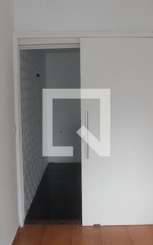 Casa à venda com 382m², 6 quartos e 2 vagasQuarto 3