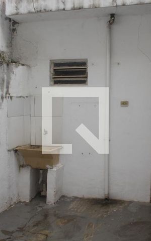Casa à venda com 382m², 6 quartos e 2 vagasÁrea de Serviço 3