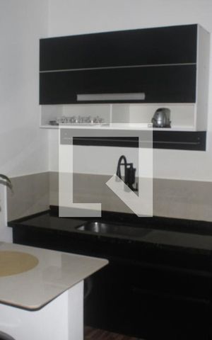 Casa à venda com 382m², 6 quartos e 2 vagasCozinha 4