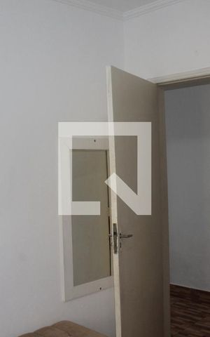 Casa à venda com 382m², 6 quartos e 2 vagasQuarto 5