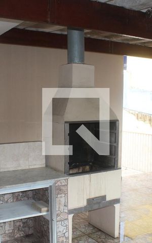 Casa à venda com 382m², 6 quartos e 2 vagasChurrasqueira