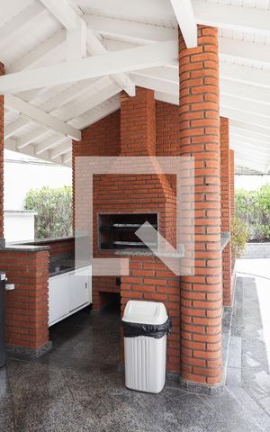 Casa de condomínio à venda com 378m², 3 quartos e 6 vagas Casa de condomínio à venda com 378m², 3 quartos e 6 vagasChurrasqueira
