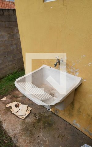 Casa à venda com 250m², 2 quartos e 6 vagasÁrea de Serviço