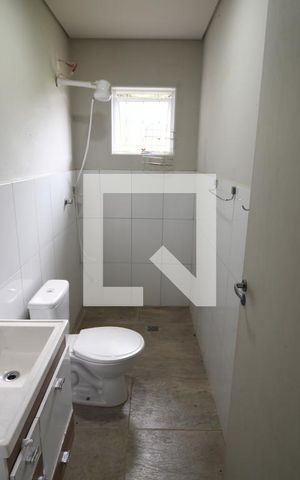 Casa à venda com 250m², 2 quartos e 6 vagasBanheiro 2