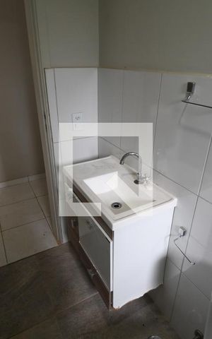 Casa à venda com 250m², 2 quartos e 6 vagasBanheiro 2