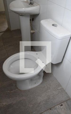 Casa à venda com 250m², 2 quartos e 6 vagasBanheiro 1