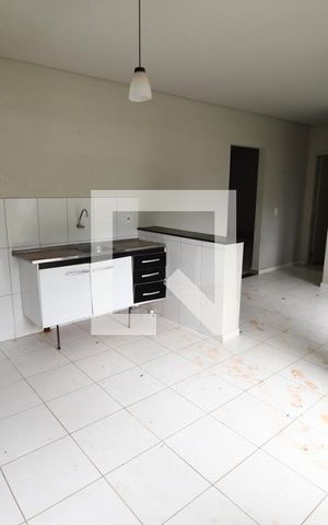 Casa à venda com 250m², 2 quartos e 6 vagasCozinha