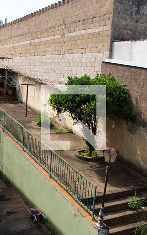Casa à venda com 778m², 4 quartos e 5 vagas Casa à venda com 778m², 4 quartos e 5 vagasVISTA DA SUITE