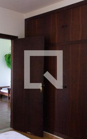 Casa à venda com 778m², 4 quartos e 5 vagas Casa à venda com 778m², 4 quartos e 5 vagasQUARTO 3