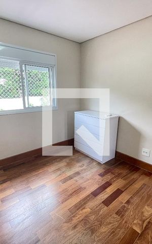 Casa de condomínio à venda com 164m², 4 quartos e 4 vagasQuarto 1