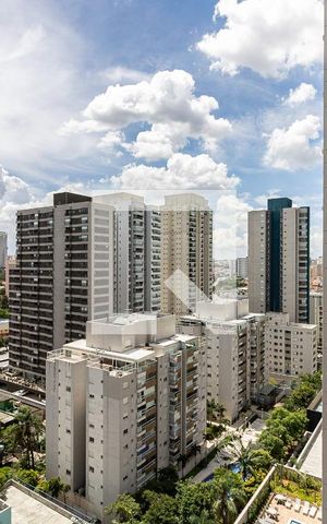 Apartamento à venda com 29m², 1 quarto e sem vaga Apartamento à venda com 29m², 1 quarto e sem vagaVaranda - Sala