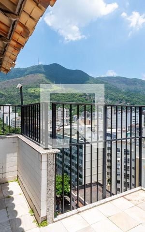 Apartamento à venda com 200m², 3 quartos e 2 vagasCobertura