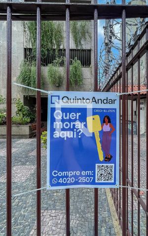 Apartamento à venda com 200m², 3 quartos e 2 vagasPlaquinha