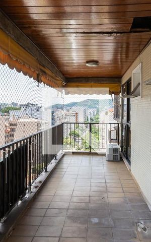 Apartamento à venda com 200m², 3 quartos e 2 vagasVaranda da Sala