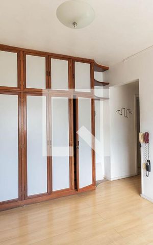 Apartamento à venda com 200m², 3 quartos e 2 vagasSuite