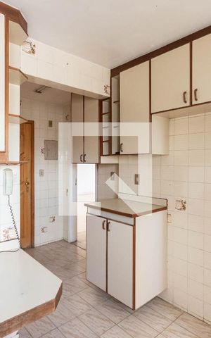 Apartamento à venda com 200m², 3 quartos e 2 vagasCozinha