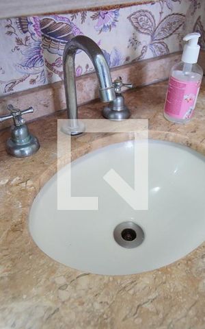 Apartamento à venda com 56m², 2 quartos e 1 vagaBanheiro da Suíte