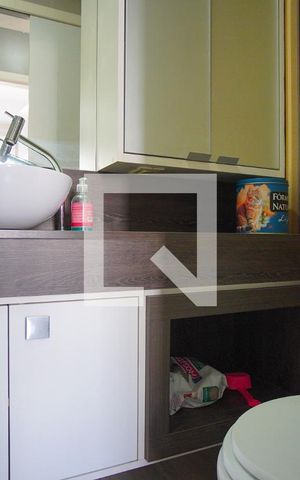 Apartamento à venda com 56m², 2 quartos e 1 vagaBanheiro Corredor