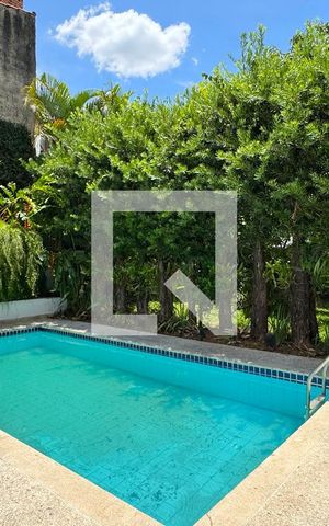 Casa de condomínio à venda com 317m², 3 quartos e 2 vagasPiscina