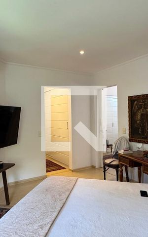 Casa de condomínio à venda com 317m², 3 quartos e 2 vagasSuíte 1