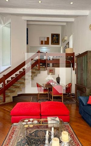 Casa de condomínio à venda com 317m², 3 quartos e 2 vagasSala 1