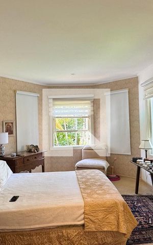 Casa de condomínio à venda com 317m², 3 quartos e 2 vagasSuíte 1